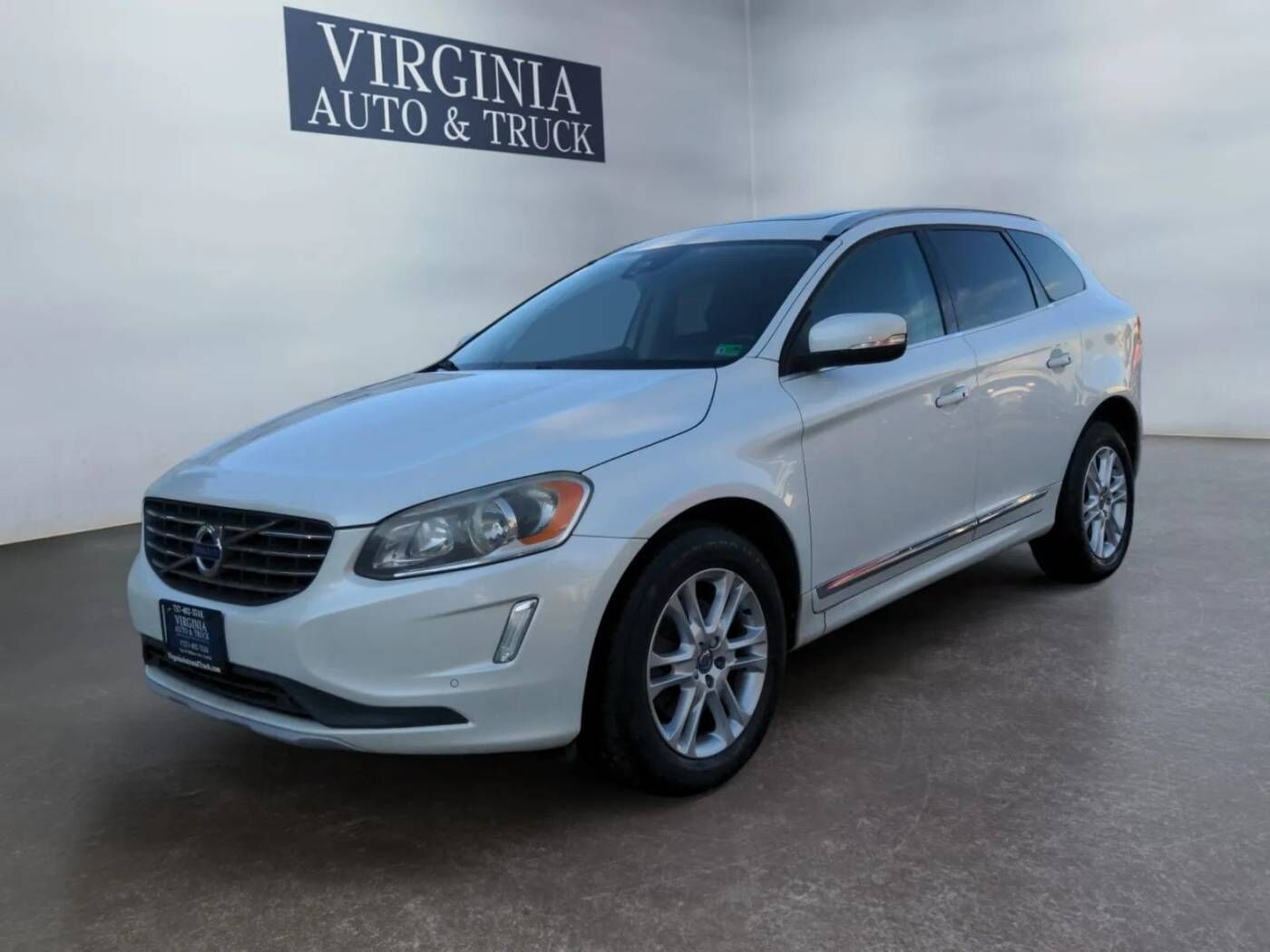 2016 VOLVO XC60