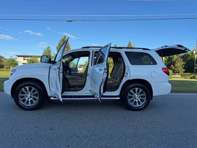 Toyota Sequoia