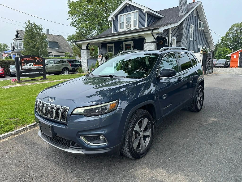 2019 JEEP Cherokee