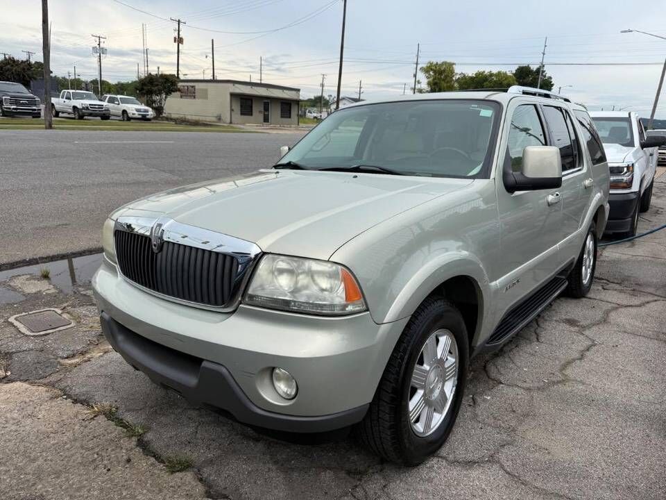 Lincoln Aviator