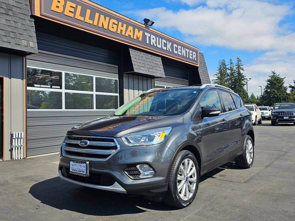 2017 FORD Escape