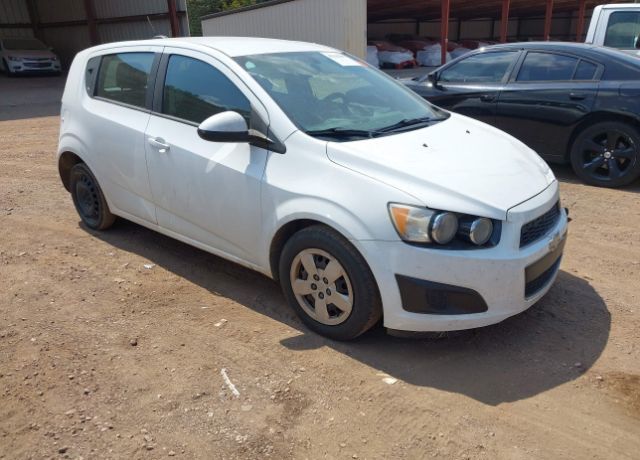 2016 CHEVROLET Sonic