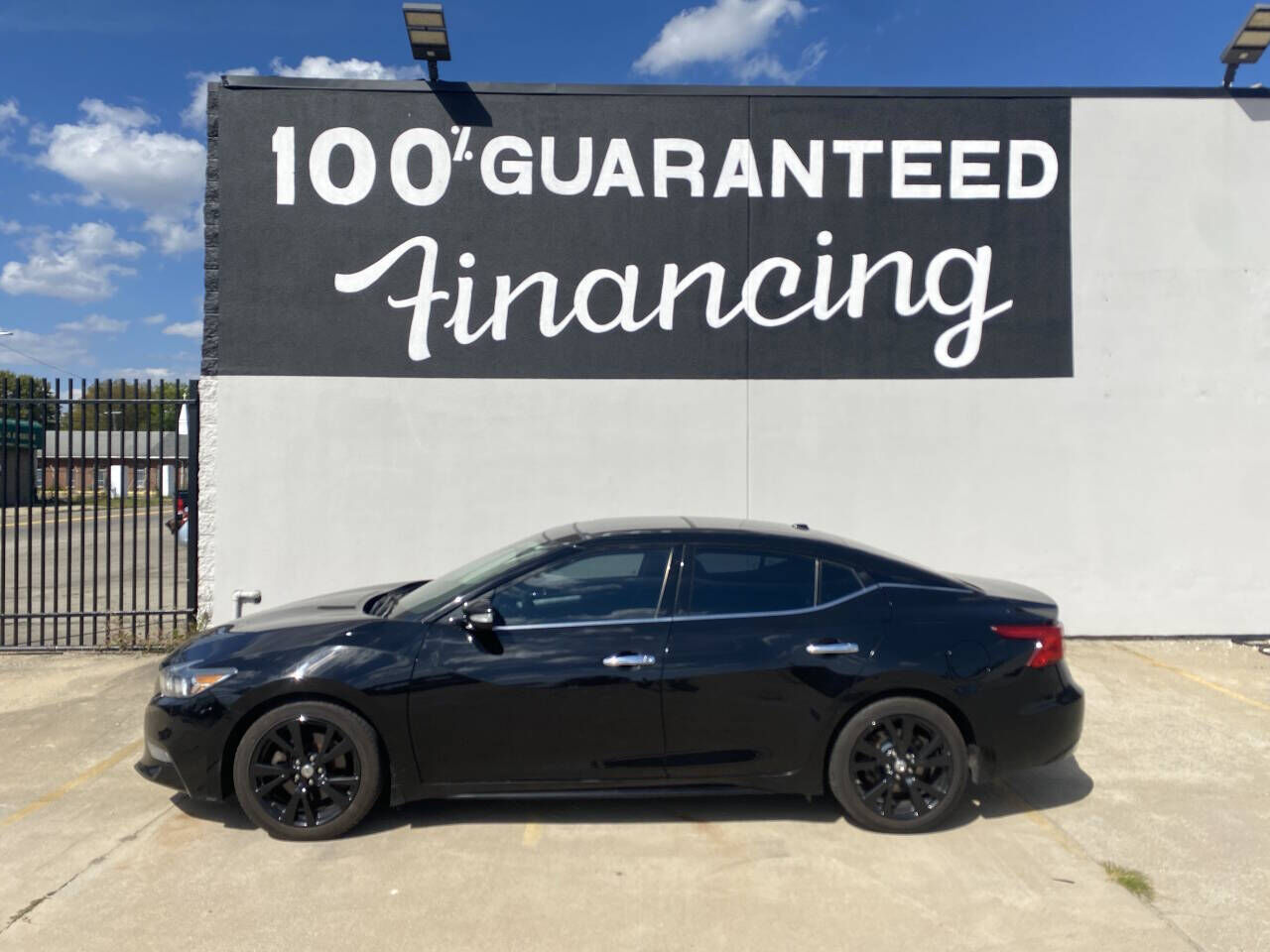 Nissan Maxima