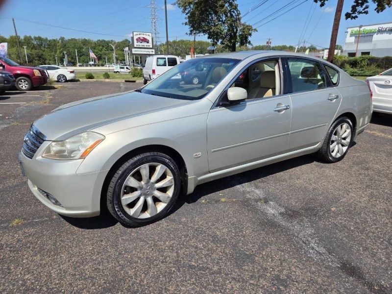 Infiniti M35