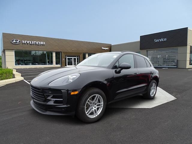 2021 PORSCHE Macan