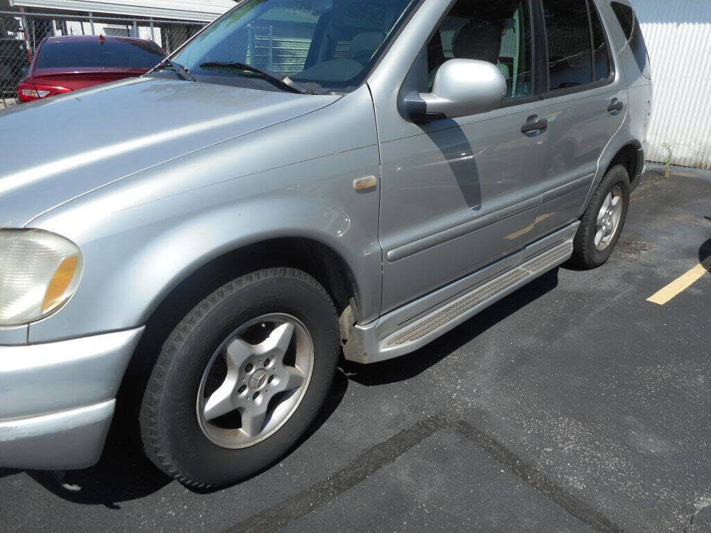 Mercedes-Benz M-Class