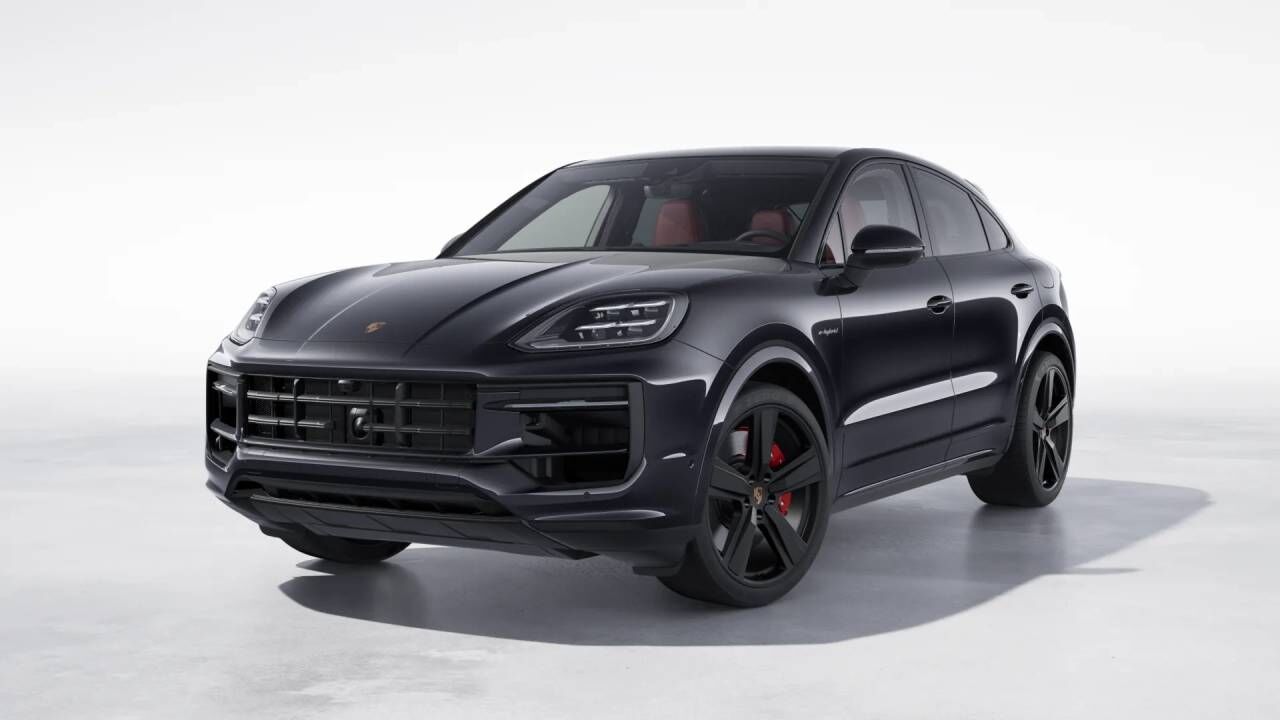 2026 PORSCHE Cayenne
