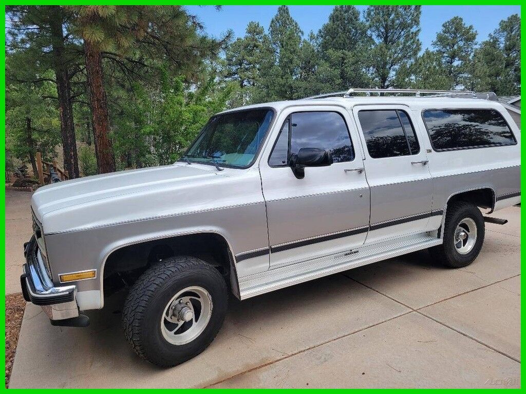 Chevrolet Suburban