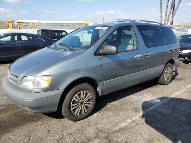 Toyota Sienna