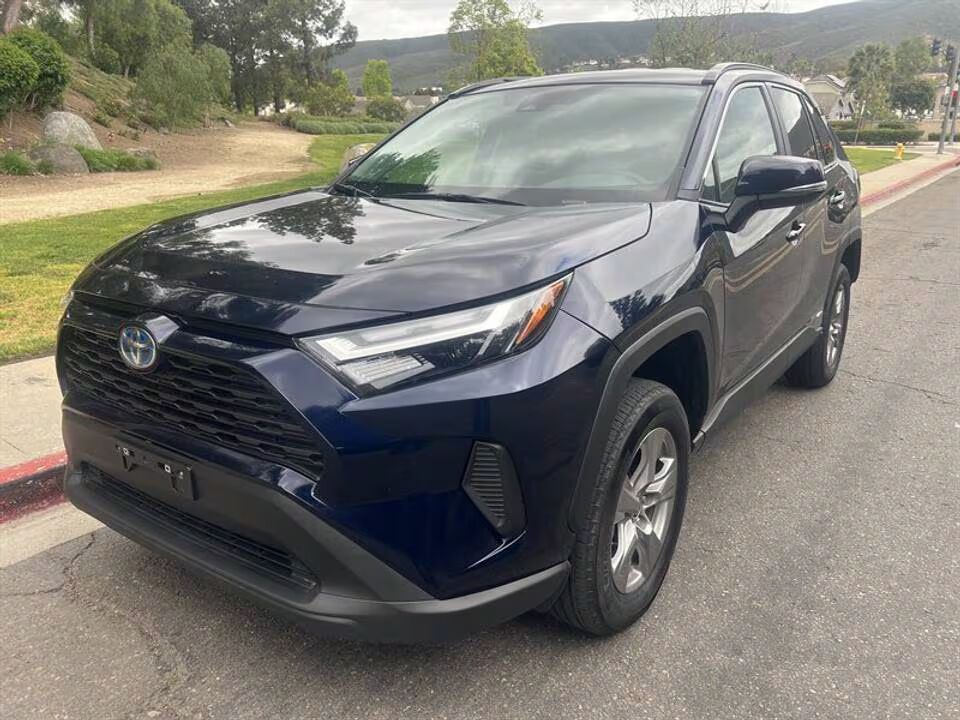 2024 TOYOTA RAV4