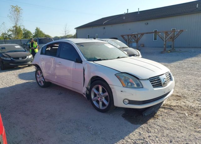 Nissan Maxima