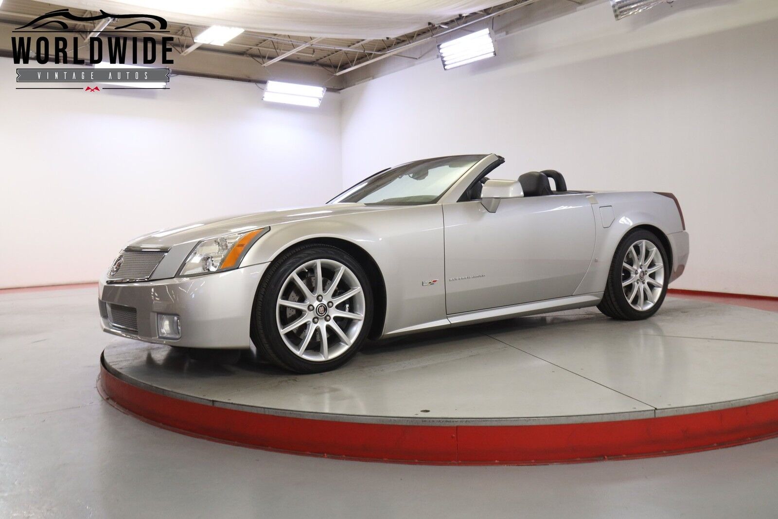 Cadillac XLR