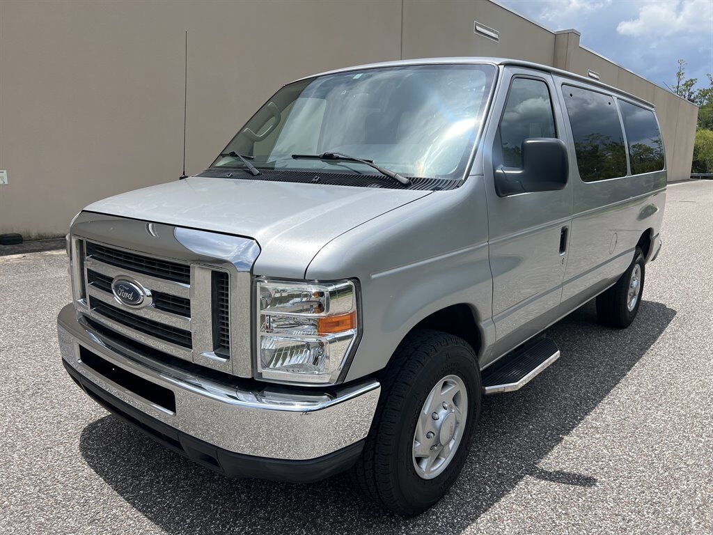 Ford E-350