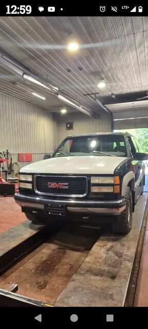 GMC Suburban