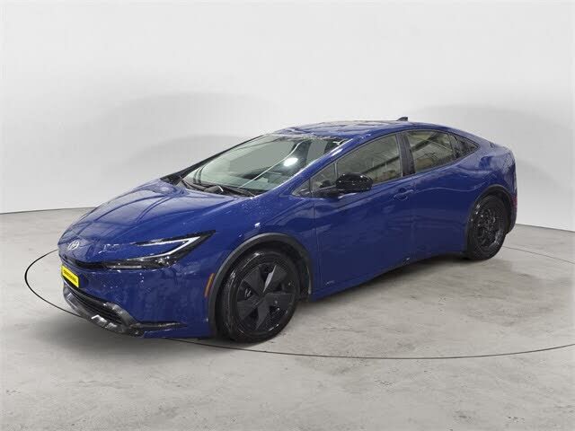 2024 TOYOTA PRIUS