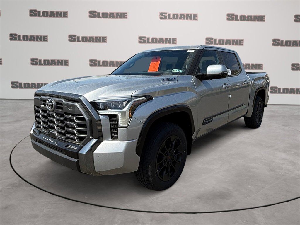 2025 TOYOTA Tundra