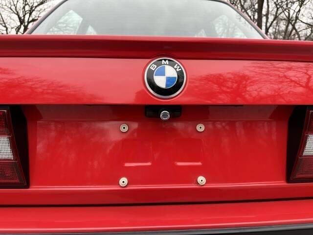 BMW 330i