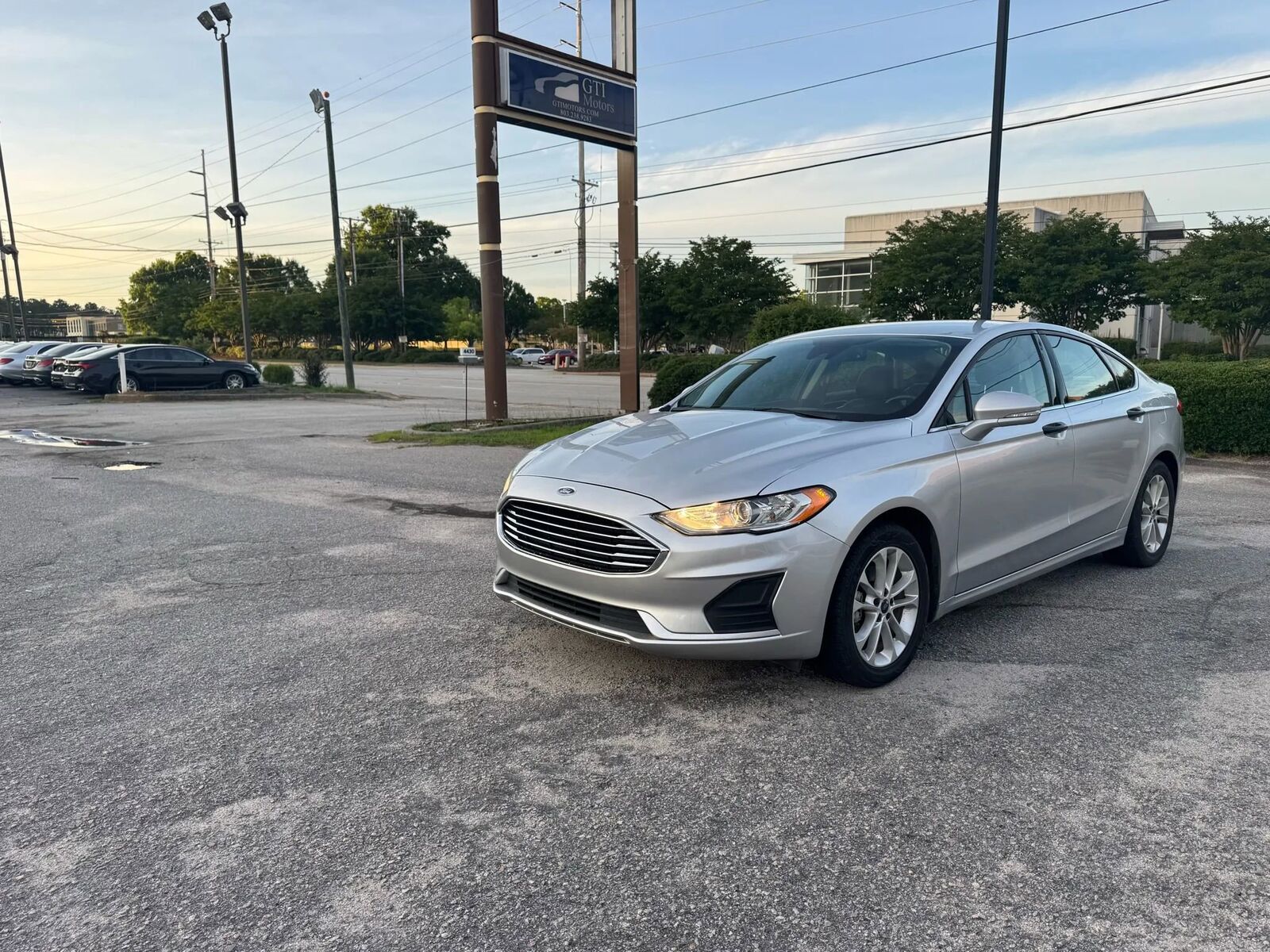 2019 FORD Fusion