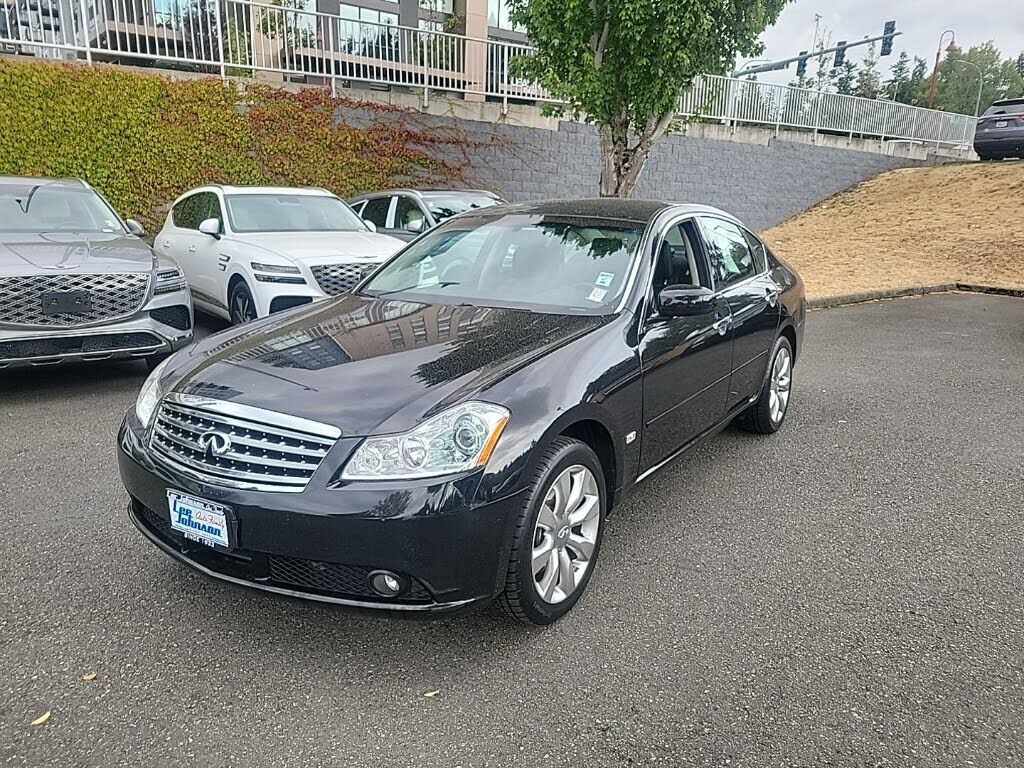 Infiniti M35
