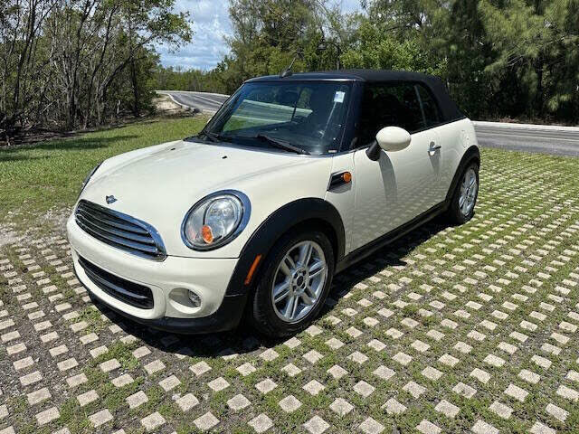 MINI Cooper Convertible