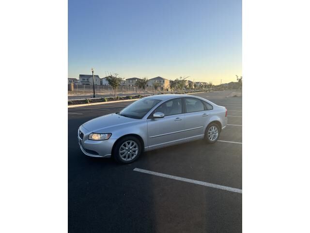 Volvo S40