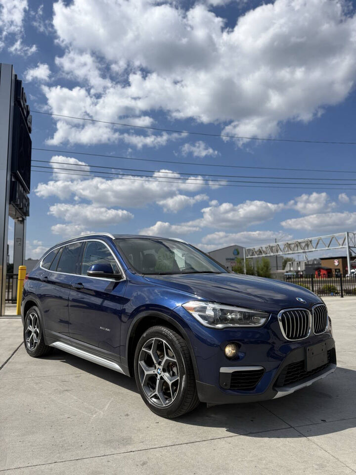 BMW X1