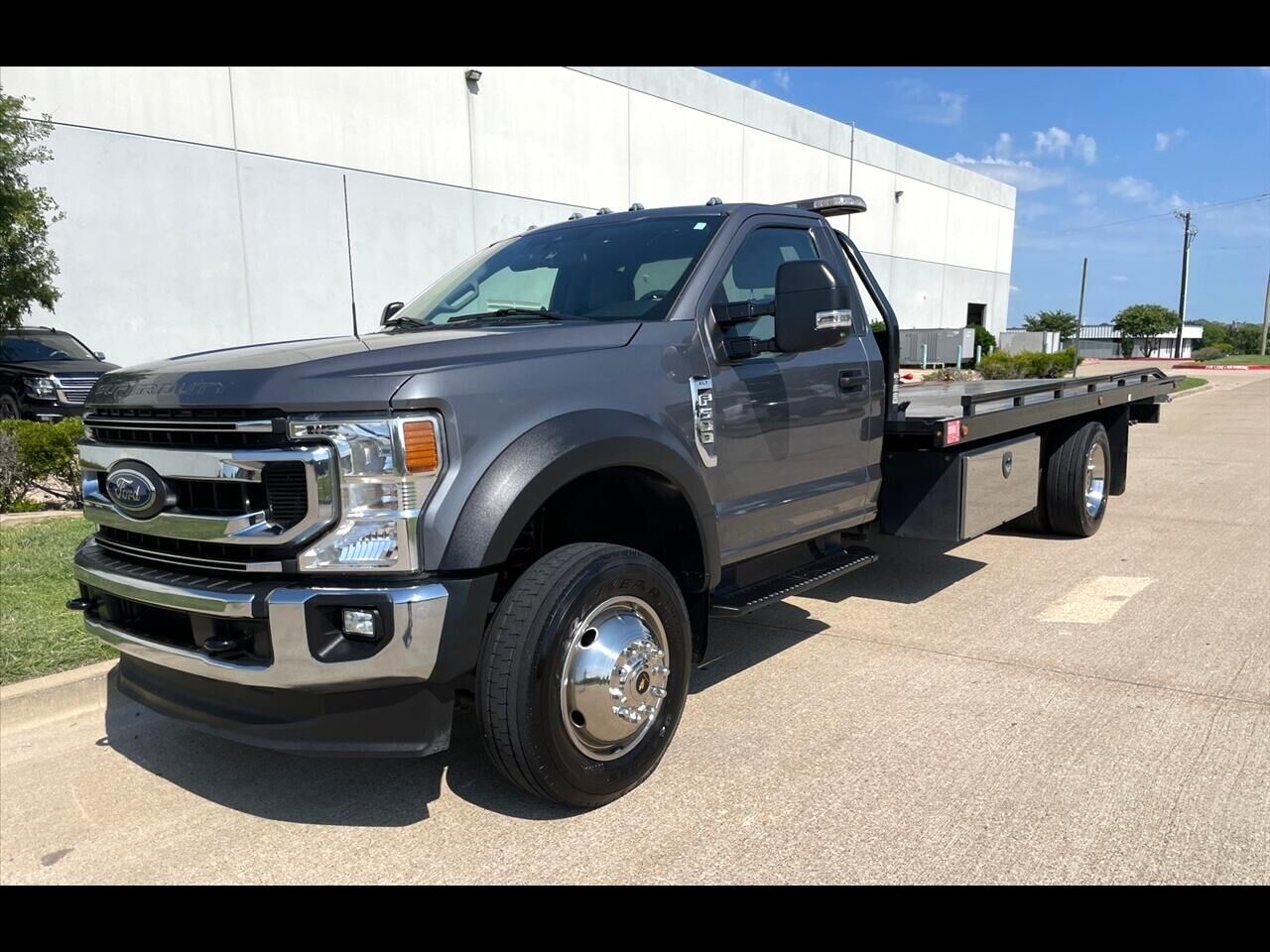 2022 FORD F-600