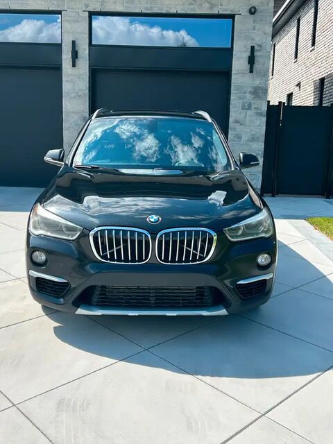 BMW X1