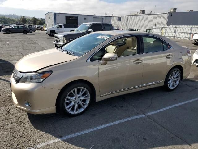 Lexus HS