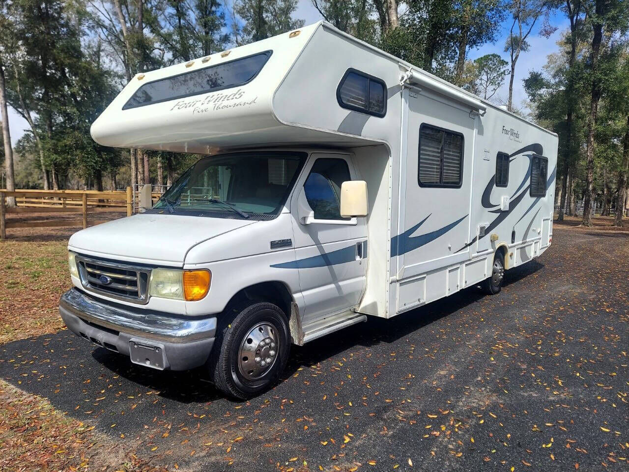 Ford E-450