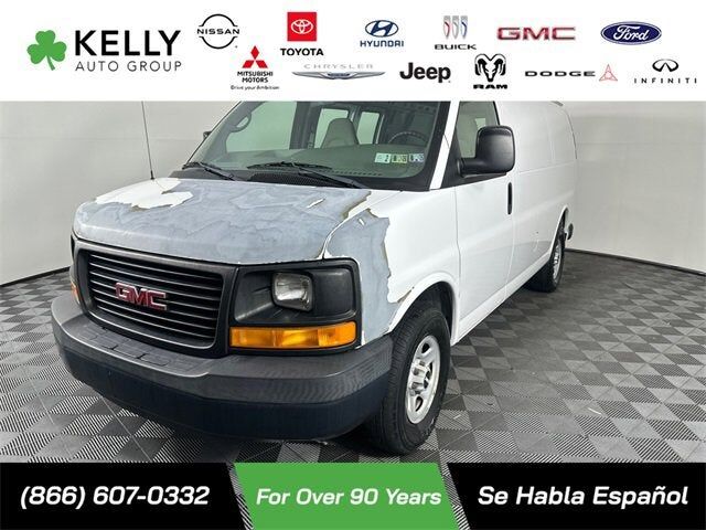GMC Savana
