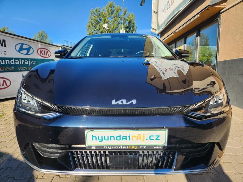2022 KIA EV6