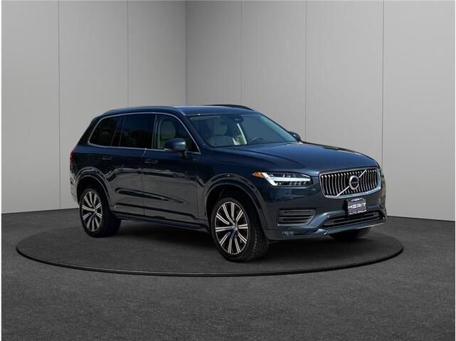 2023 VOLVO XC90