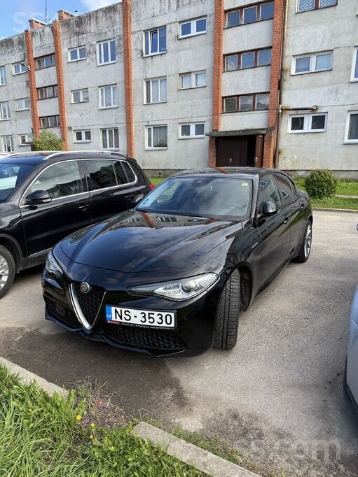 Alfa Romeo Giulia (952)