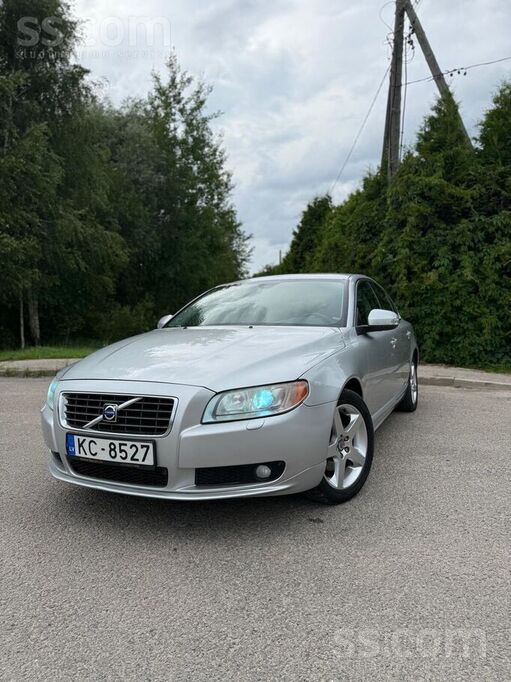 Volvo S80