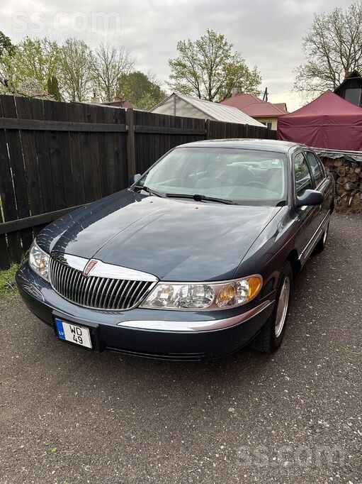Lincoln Continental