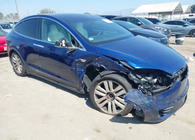 2016 TESLA Model X