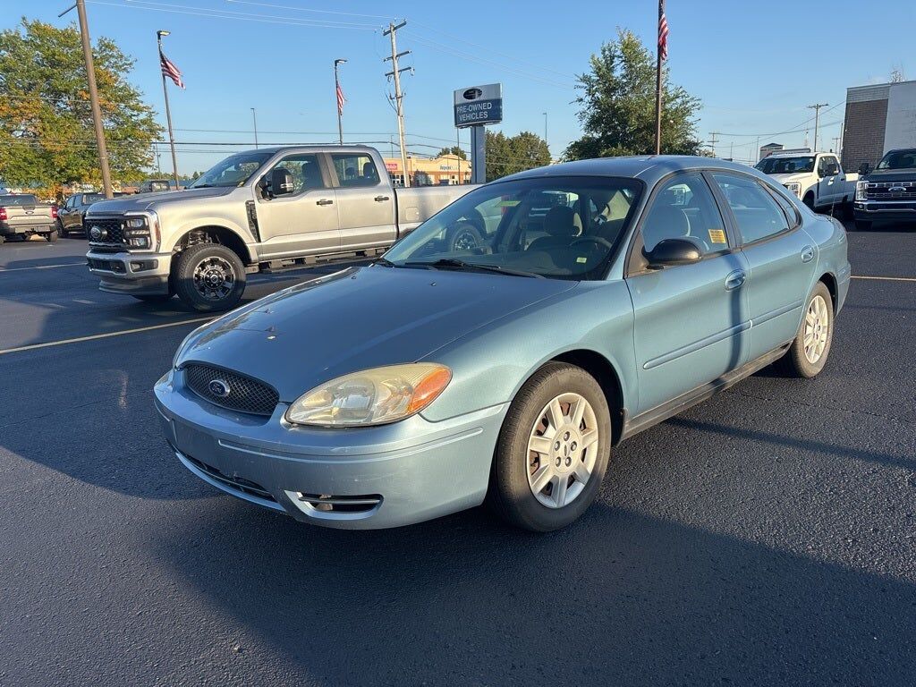 Ford Taurus