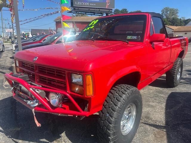 1989 DODGE Dakota