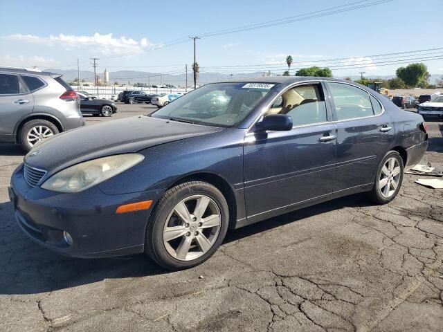 Lexus ES