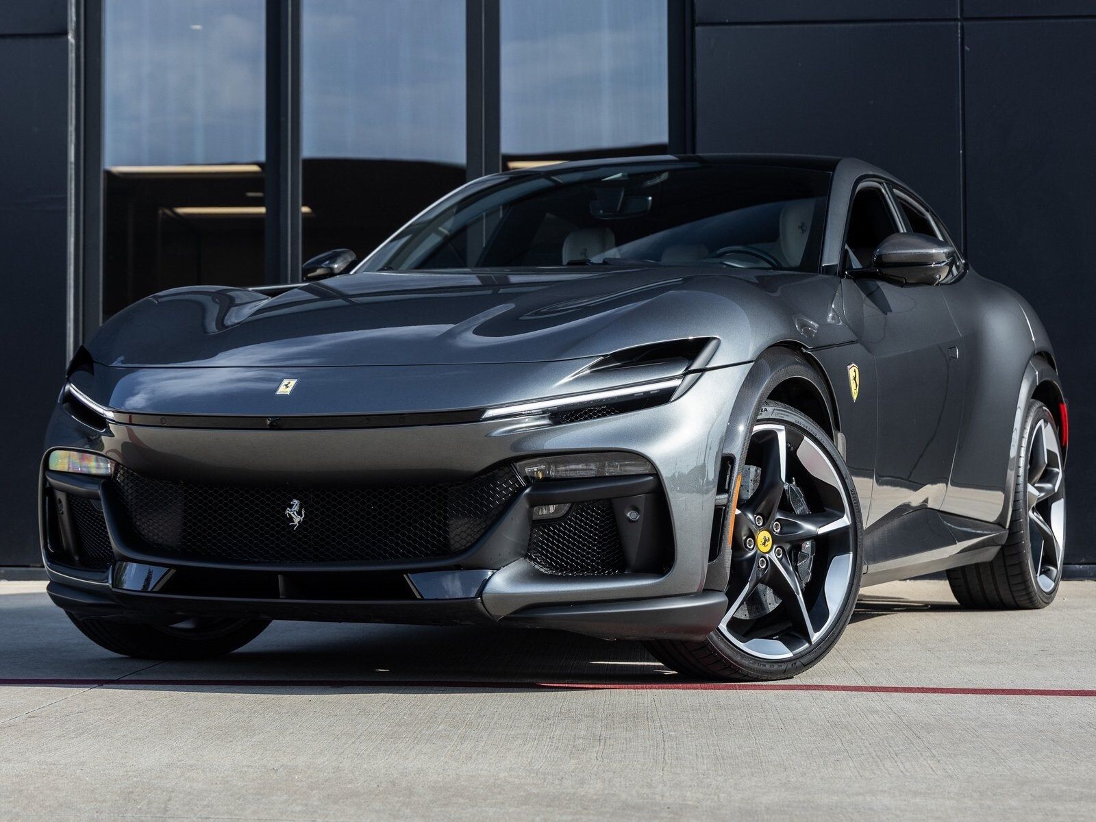 2024 FERRARI Purosangue