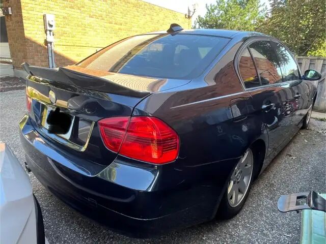 BMW 325i