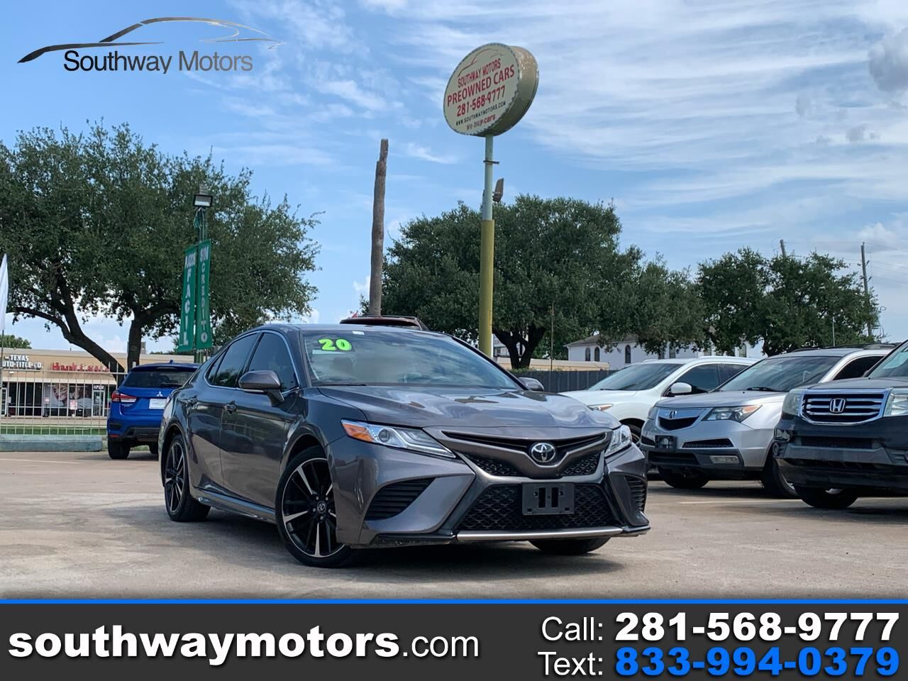 2020 TOYOTA Camry