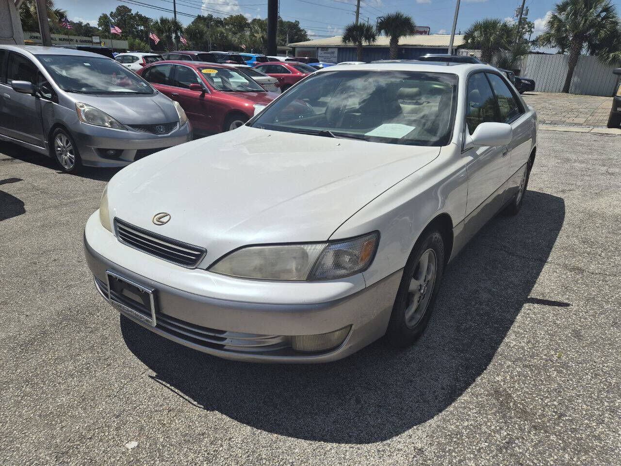 Lexus ES