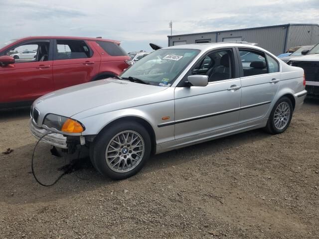BMW 328i
