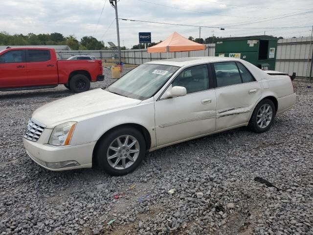 Cadillac DTS