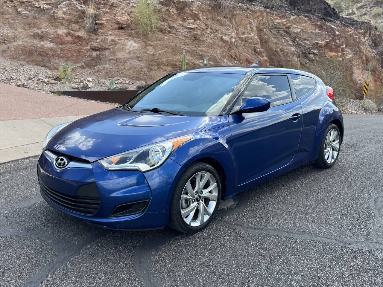 Hyundai Veloster
