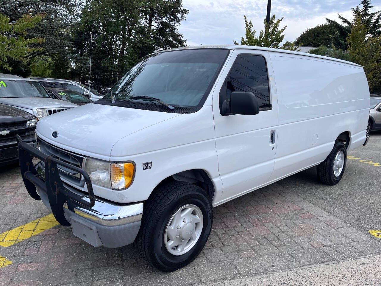 Ford E-350