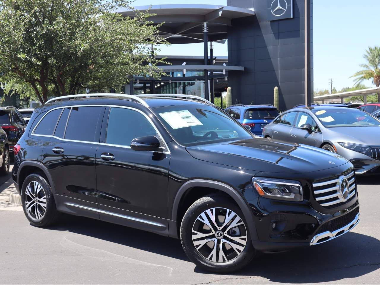 2025 MERCEDES-BENZ GLB-Class