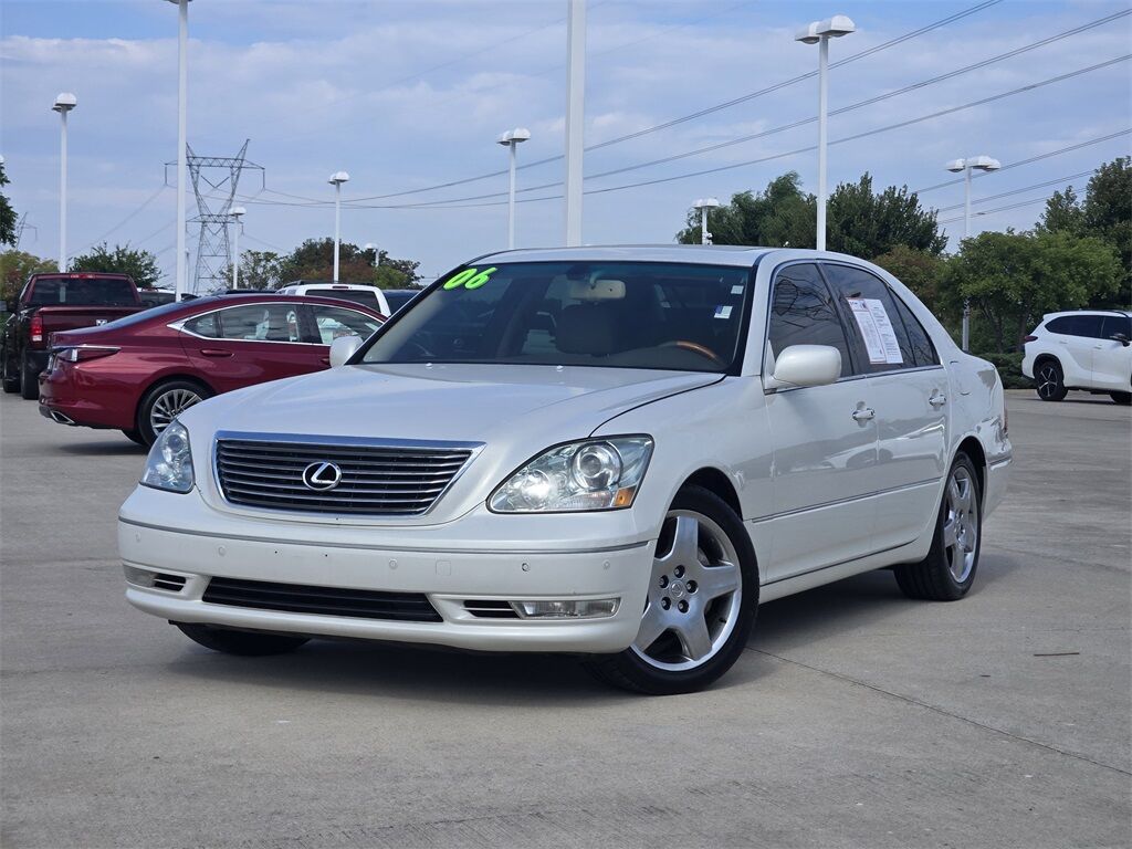 Lexus LS